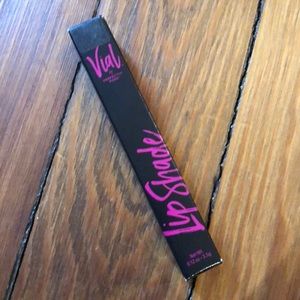 Vial vegan lip stain Perfectly Posh in Posh Pink